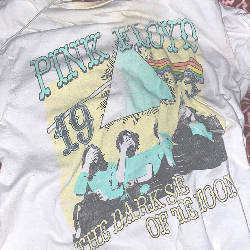 pink floyd t-shirt